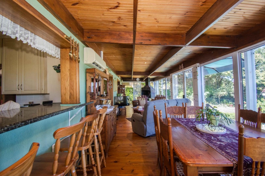 4 Bedroom Property for Sale in Heldervue Western Cape